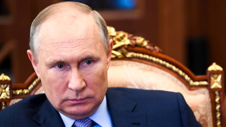 بوتين: الغرب ينظر إلى تحذيراتنا بسطحية ويدعم أوكرانيا في سلوك استفزازي