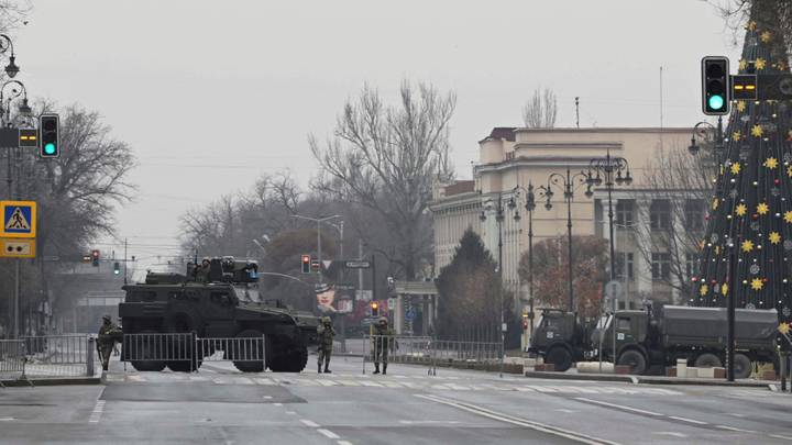 كازاخستان.. تركيا وروسيا تتابعان الأحداث من كثب وطاجيكستان تُرسل جنوداً