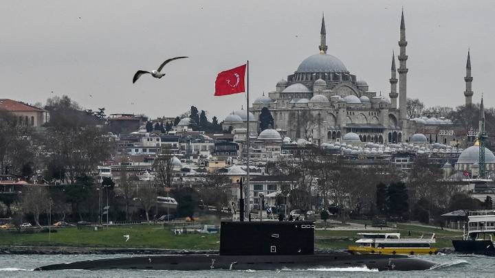 تركيا تكشف: سنطبق أحكام معاهدة “مونترو” بكل شفافية