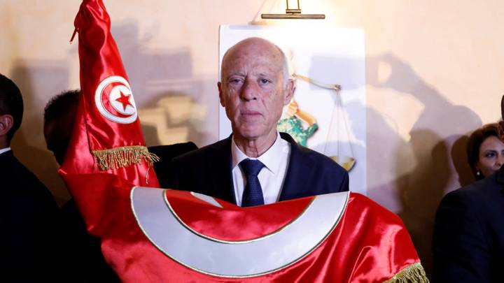 تونس.. مرسوم رئاسي بتعديل قانون هيئة الانتخابات وسط تشكيك بمصداقيتها